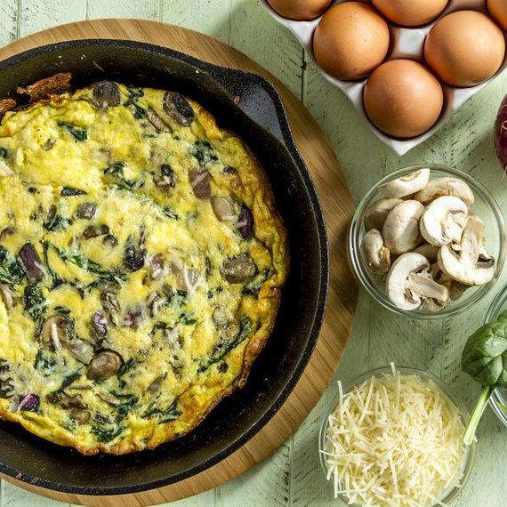 Frittata se špenátem a houbami